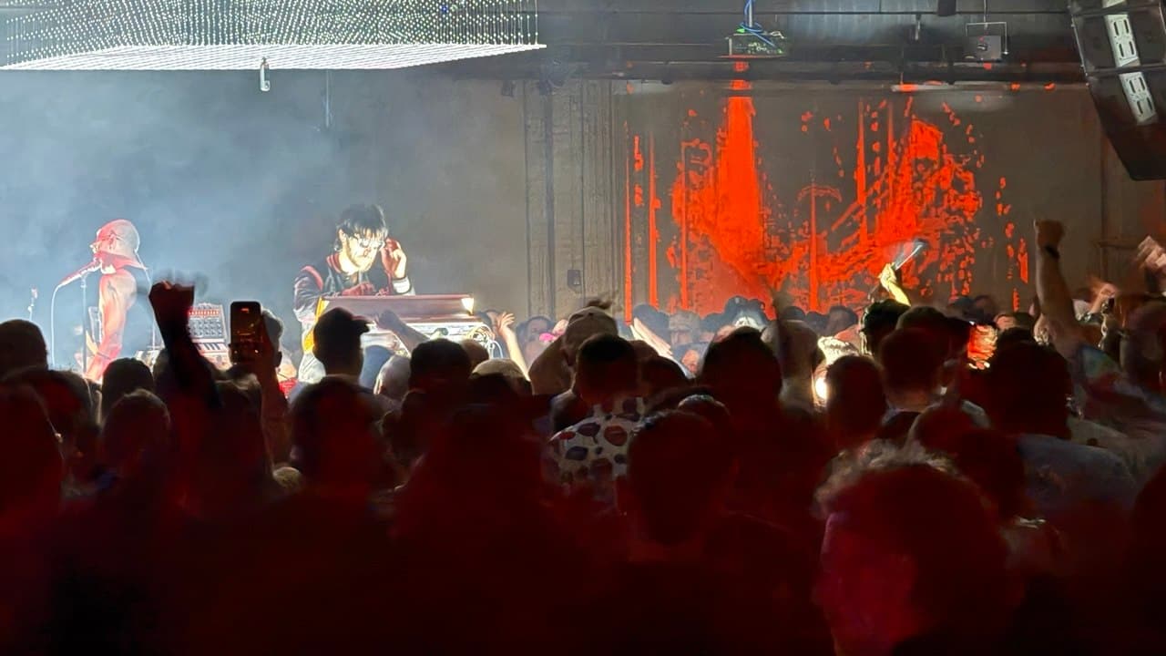 Red lighting with smoke effect